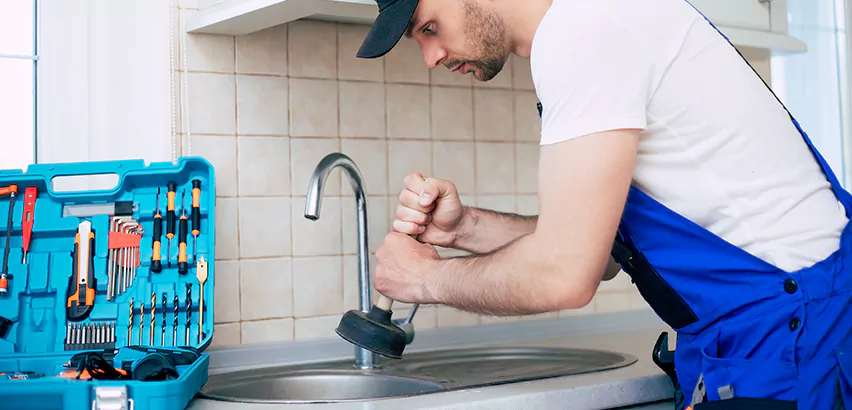 Emergency Plumber in Tucker